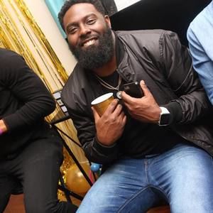 Meet your Posher, Phillip